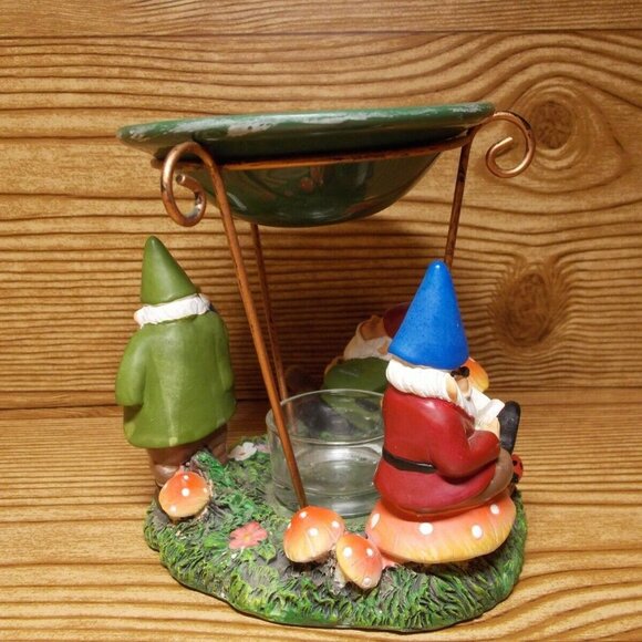 Yankee Candle Holder Gnome Spring Mushroom Garden - Picture 3 of 6